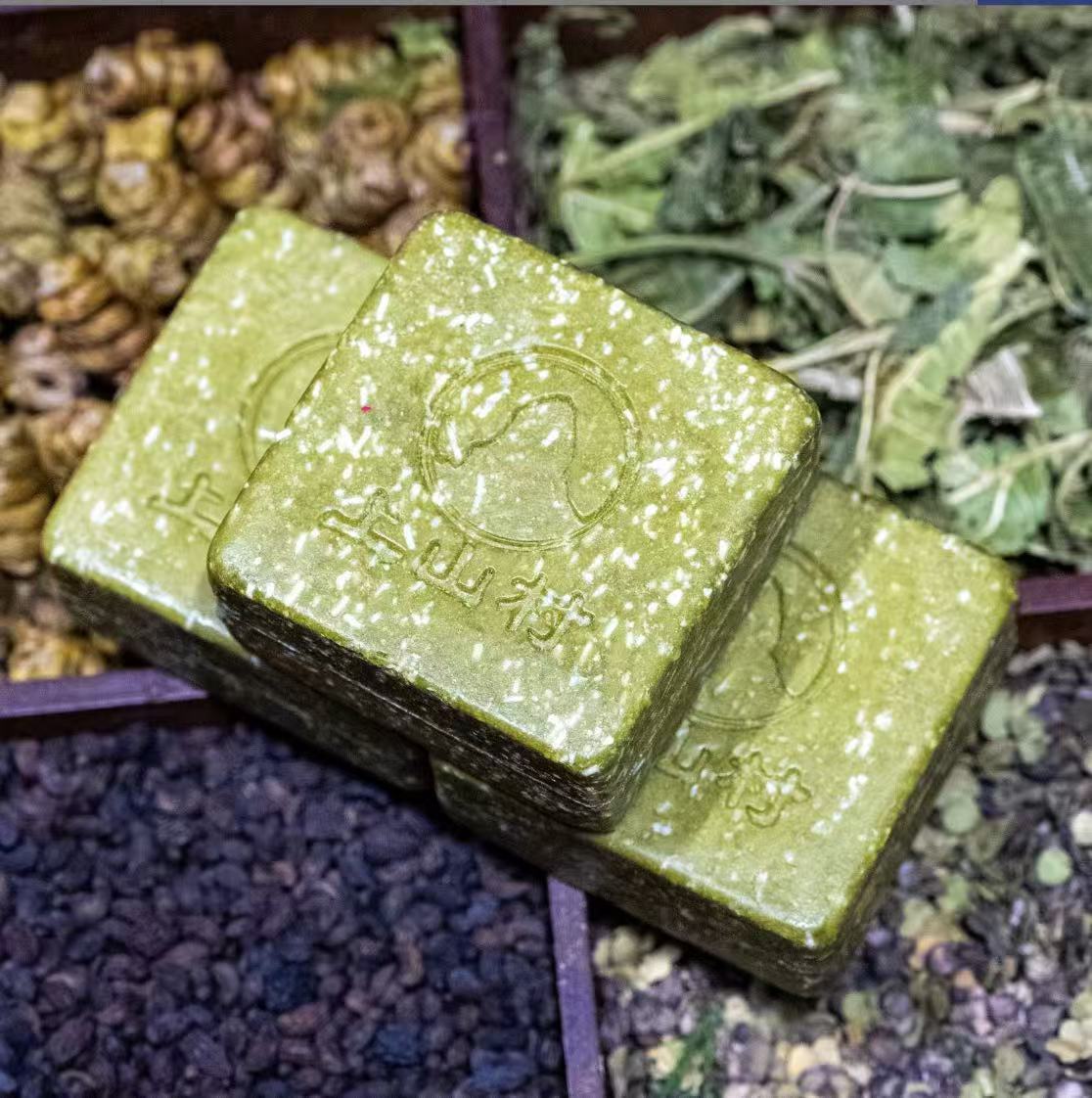 Chinese Herbs Functional Shampoo Bar