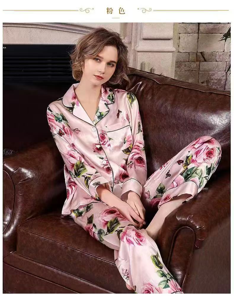 Famale Mulberry Silk Pajama---Rose Pattern