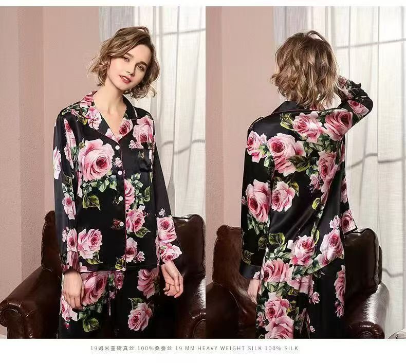 Famale Mulberry Silk Pajama---Rose Pattern