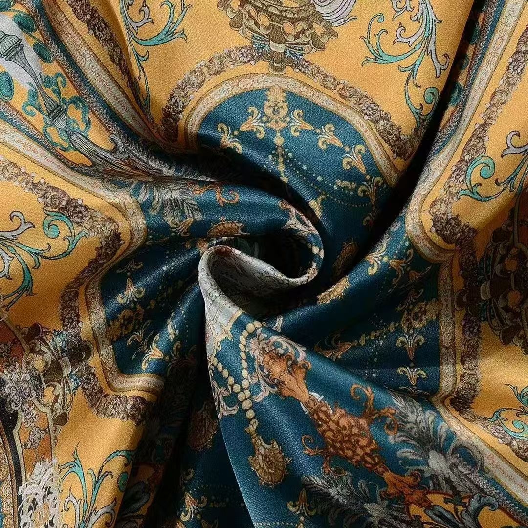 Imperial Opulence Mulberry Silk Bedding Set ---  Double size 4 pieces