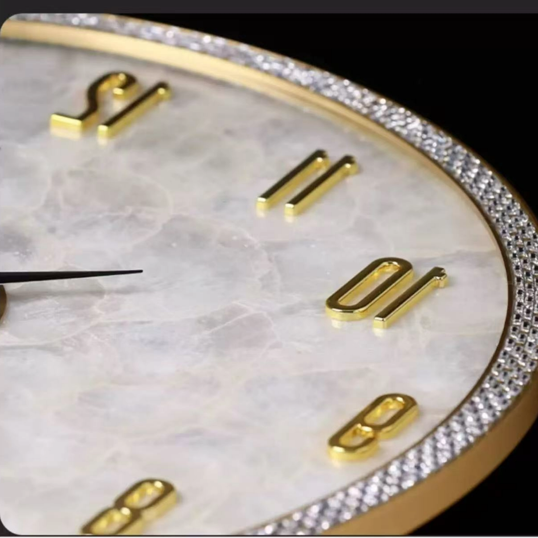 Hanging shell clock 40cm